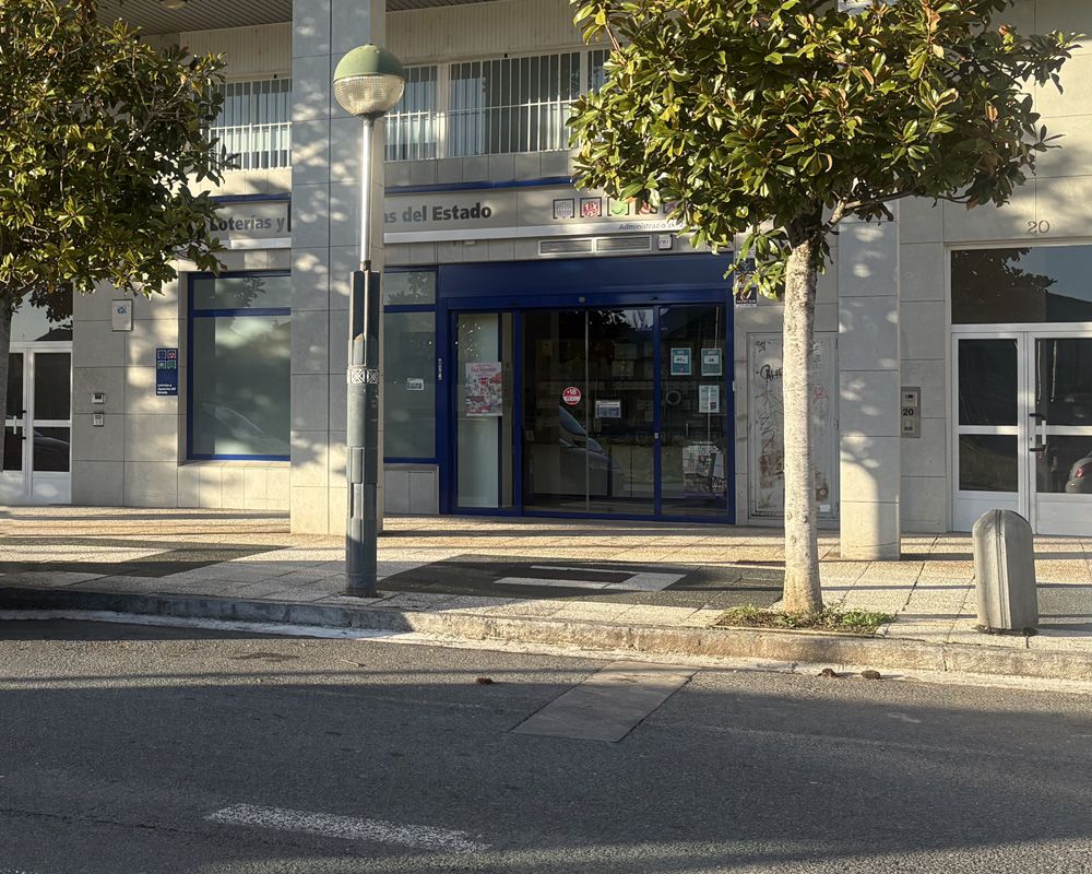 Exterior de Administración de Loterías.